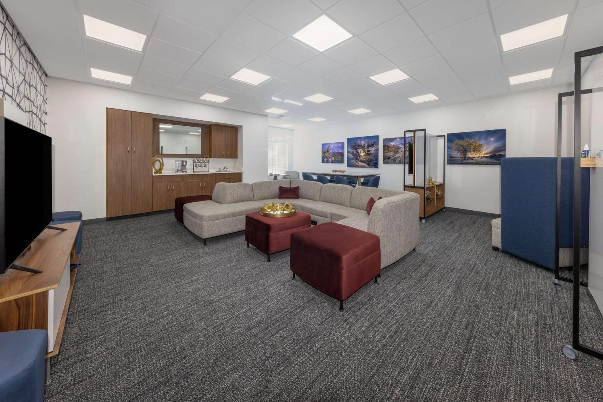 Hilton Garden Albuquerque/journal Center Hotel 3*