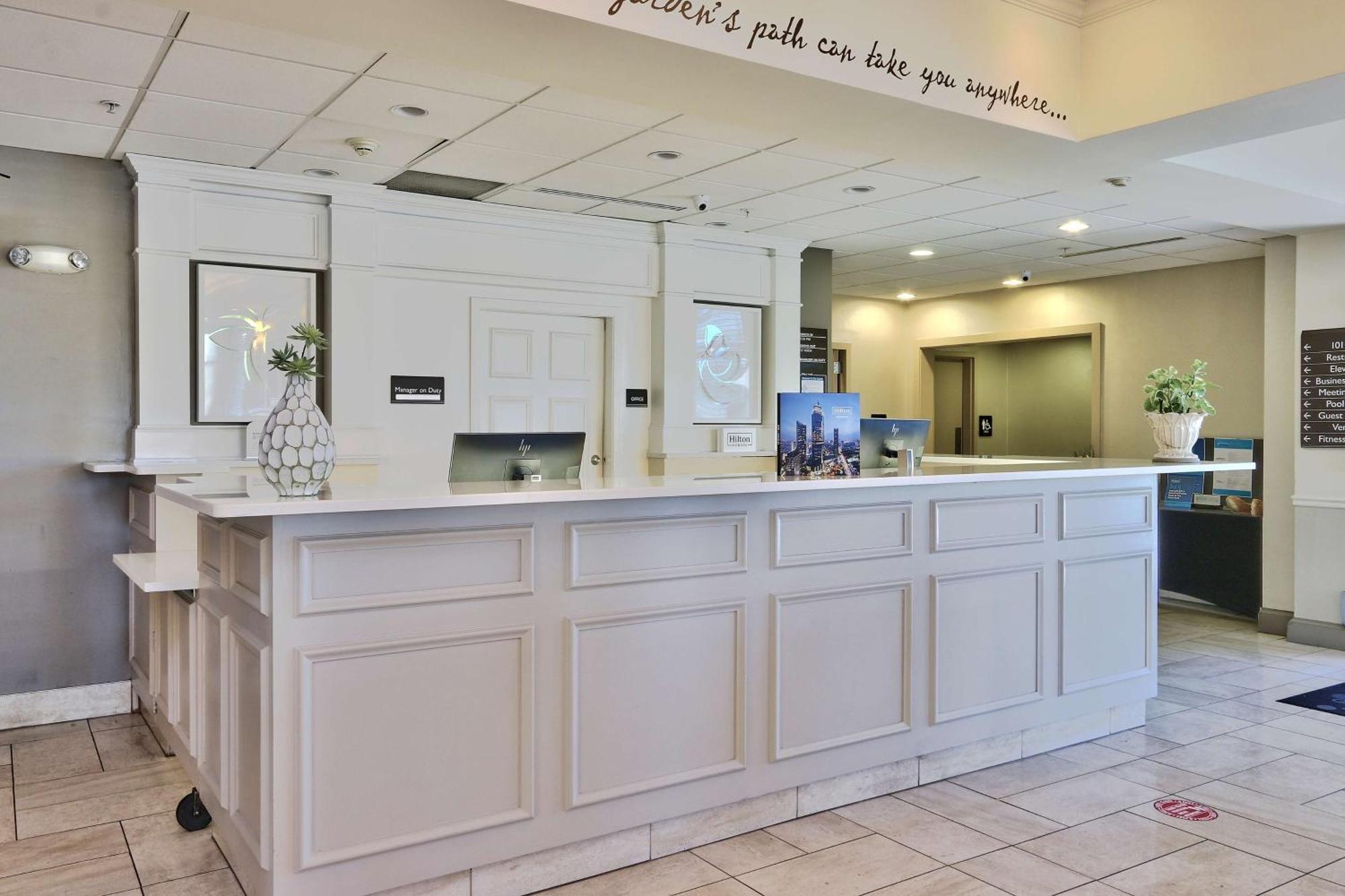 Hotel Hilton Garden Albuquerque/journal Center 3*