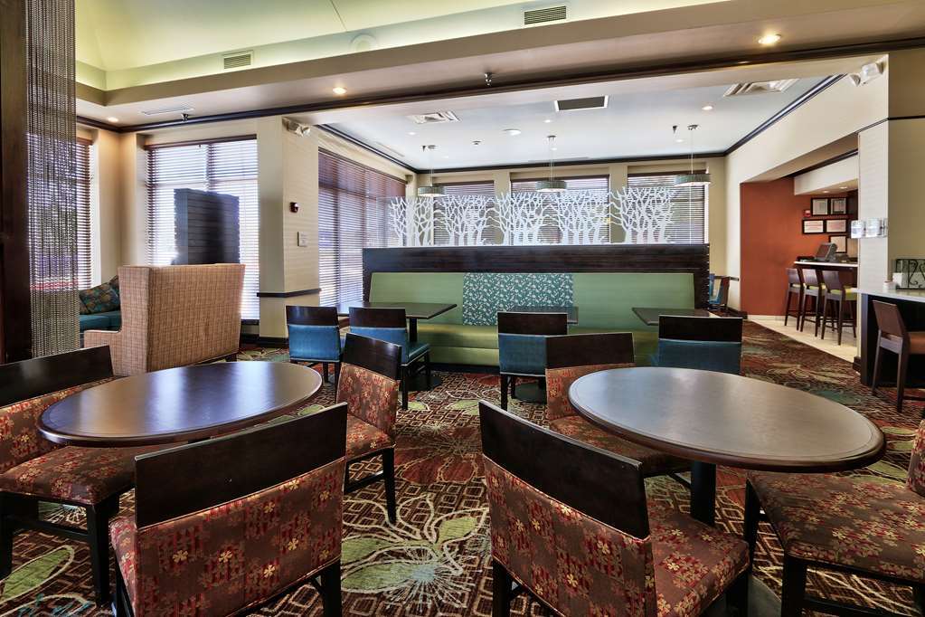 Hilton Garden Albuquerque/journal Center Hotel 3*